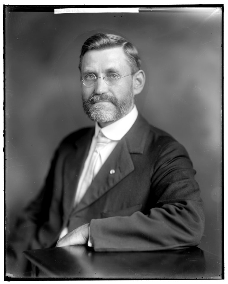 CRITTENDEN, E.C. LCCN2016860476