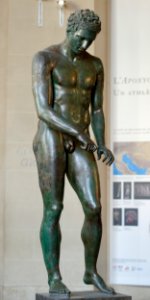 Croatian Apoxyomenos Louvre n02