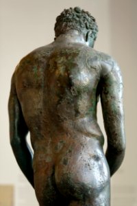 Croatian Apoxyomenos Louvre n07