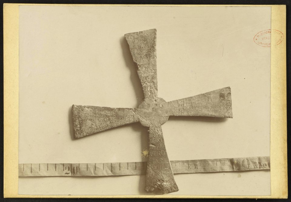 Croix avec inscription d'Archiac - J-A Brutails - Université Bordeaux Montaigne - 1658