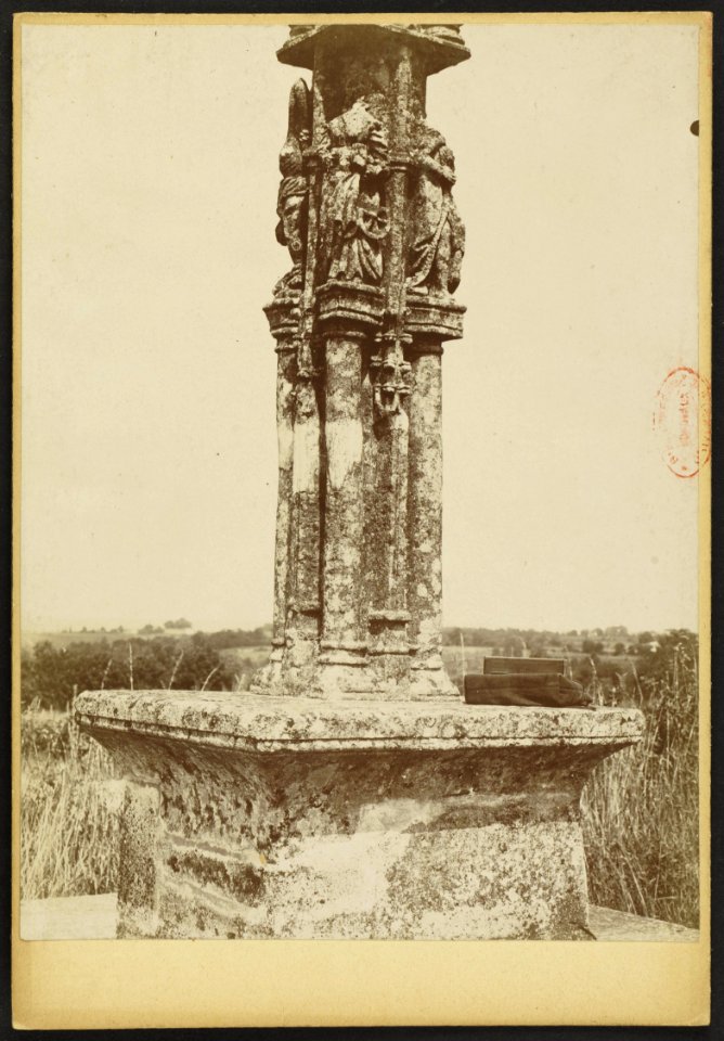 Croix de cimetière de Nérigean - J-A Brutails - Université Bordeaux Montaigne - 0437