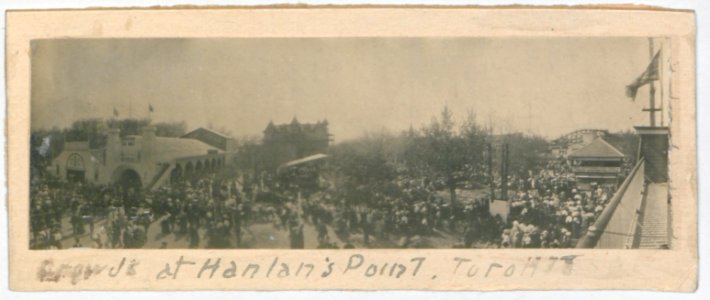 Crowds at Hanlan's Point, Toronto (HS85-10-19675) original