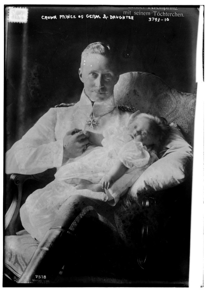 Crown Prince of Germ. (i.e., Germany) & daughter LCCN2014701250