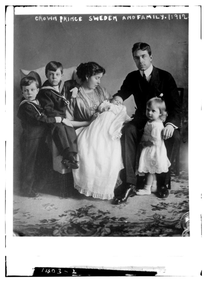 Crown Prince of Sweden and family LCCN2014687721