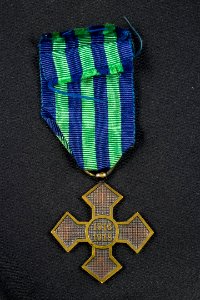 Crucea Comemorativă a Războiului 1916-1918 fara barete