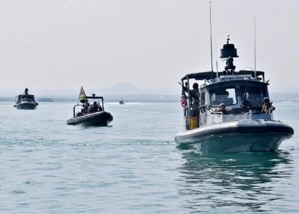 CRS 1 SAILORS TRAIN WITH DJIBOUTIAN FORCES (38381583476)
