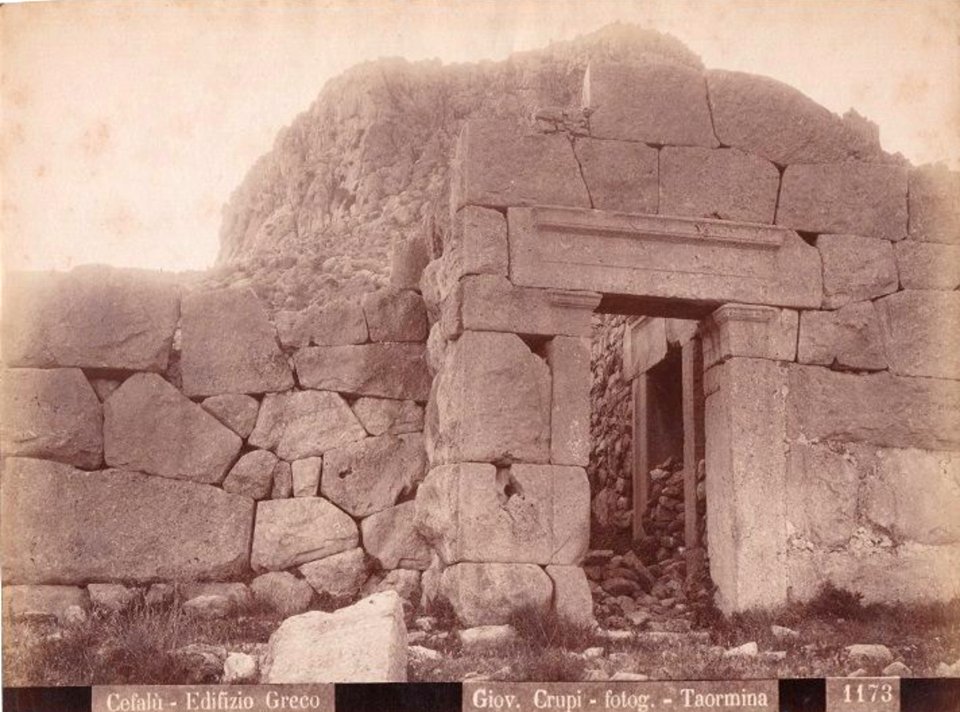 Crupi, Giovanni (1849-1925) - n. 1173 - Cefalù - Palermo - Edifizio greco (Tempio di Diana) - Cm 23x17 - Delcampe