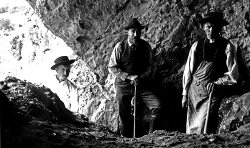 Csévi-barlang 003 Ásatás 1912 Bekey Imre Gábor