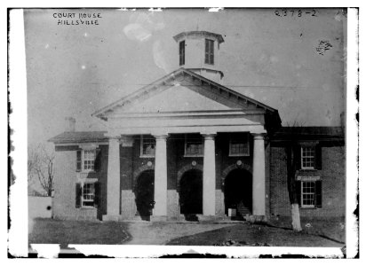 Ct. House - Hillsville LCCN2014690227