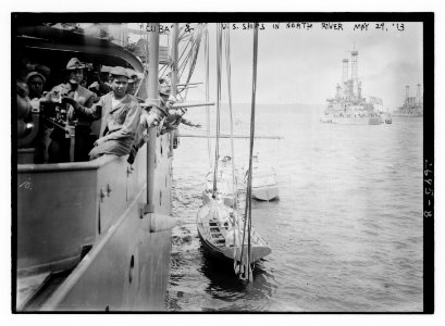 CUBA & U.S. ships in North River LCCN2014693092
