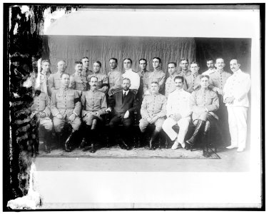Cuba's President and general army staff LOC hec.13649