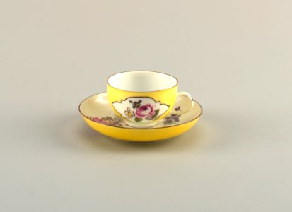 Cup And Saucer (Germany), mid-18th century (CH 18175753)