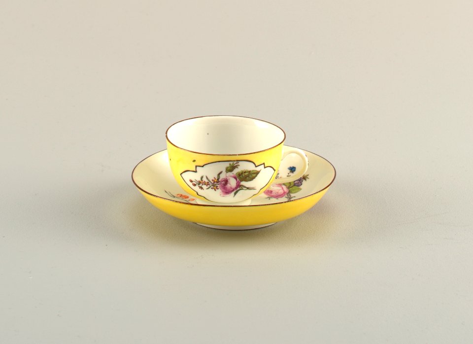 Cup And Saucer (Germany), mid-18th century (CH 18175731)