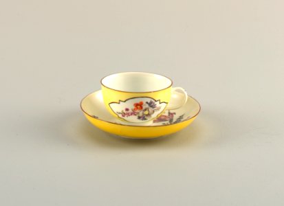 Cup And Saucer (Germany), mid-18th century (CH 18175529)