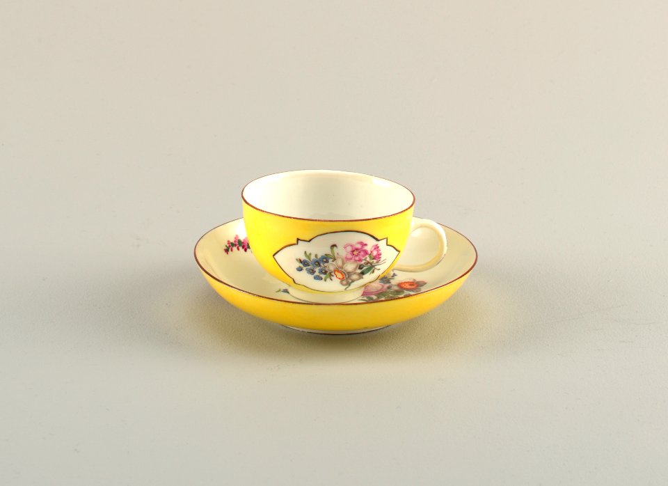 Cup And Saucer (Germany), mid-18th century (CH 18175825)