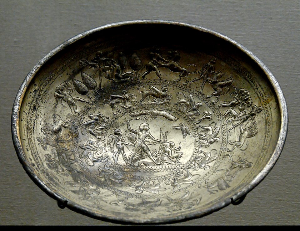 Cup Idalion Louvre N3455