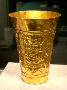 Cup, Peru north coast, Sican culture, 850-1050 AD, gold, Pre-Columbian collection, Worcester Art Museum - IMG 7650