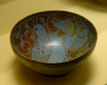 Cup bird Iran Louvre MAO92 photo