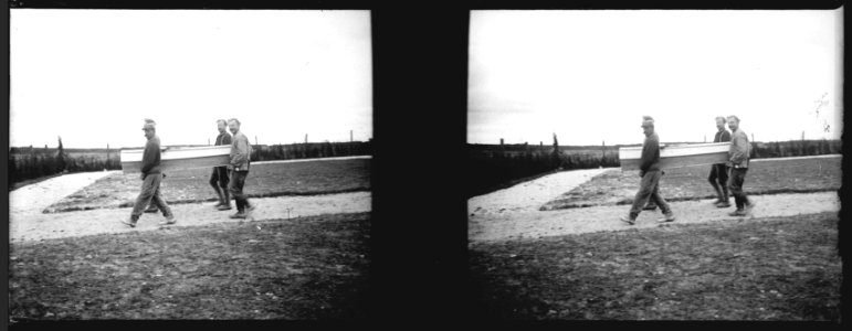 Cuperly. Cimetière. Exhumation des Allemands. 27-03-16 - Fonds Berthelé - 49Fi598