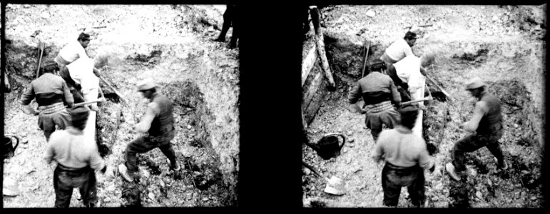 Cuperly. Cimetière. Exhumation des Allemands. 27-03-16 - Fonds Berthelé - 49Fi601