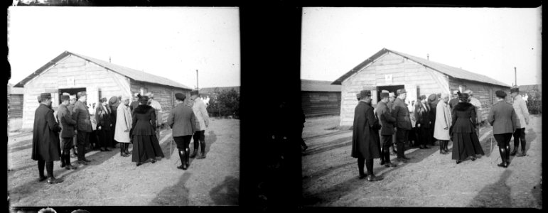 Cuperly. 12-05-15. HOE (hôpital d'évacuation). Délégation russe - Fonds Berthelé - 49Fi501
