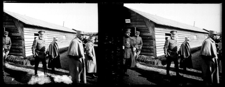 Cuperly. HOE (hôpital d'évacuation). 31-03-16. Visite de délélgués étrangers. - Fonds Berthelé - 49Fi551