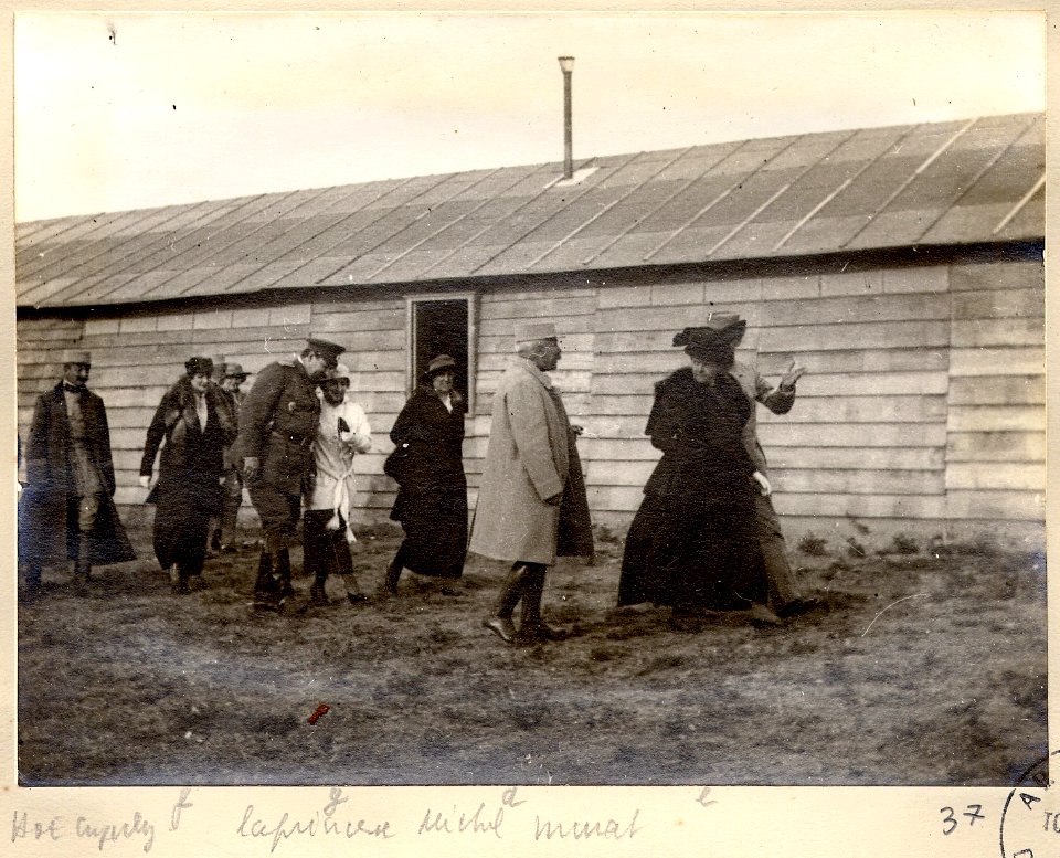 Cuperly. 12-05-15. HOE (hôpital d'évacuation). Délégation russe. - Fonds Berthelé - 49Fi1874-37