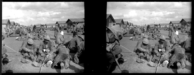 Cuperly. HOE (hôpital d'évacuation). Blessés - Fonds Berthelé - 49Fi571