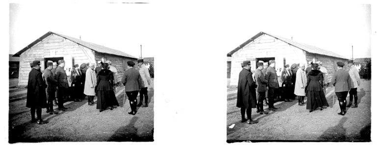 Cuperly. HOE (hôpital d'évacuation). Délégation russe. La princesse Murat - Fonds Berthelé - 49Fi541