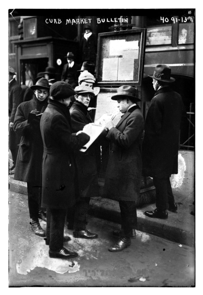 Curb Market Bulletin LCCN2014703442