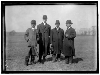 CURTISS AIRPLANE. TESTS OF CURTISS PLANE FOR ARMY. JAPANESE WATCHING TESTS- COMDR. SAITO; UNIDENTIFIED; COMDR. TOKUTARO HIROGA; COL. K. INOUYO LCCN2016863225