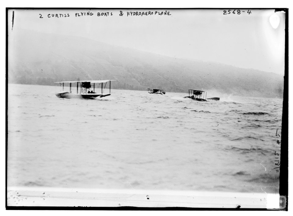 Curtiss flying boats & hydraeoplane LCCN2014692193