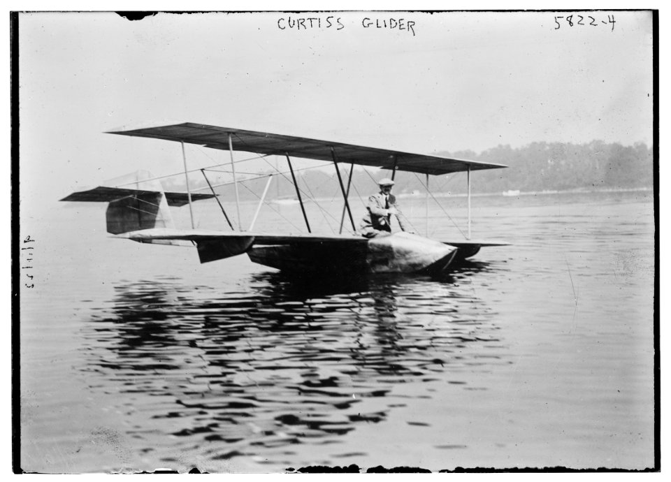 Curtiss glider, 9-11-22 LCCN2014715056