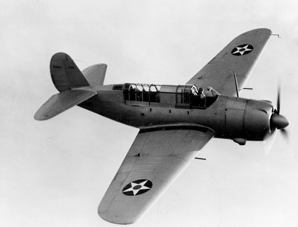 Curtiss XSB2C-1 Helldiver in flight c1941