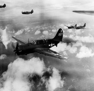 Curtiss SB2C-4 Helldivers of VB-86 in flight tin March 1945