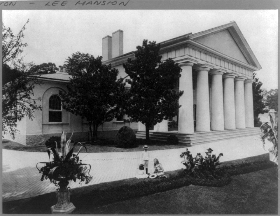Custis-Lee Mansion, Arlington, Virginia LCCN2002714897
