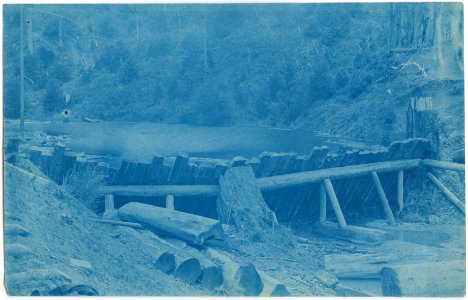 Cut-away dam