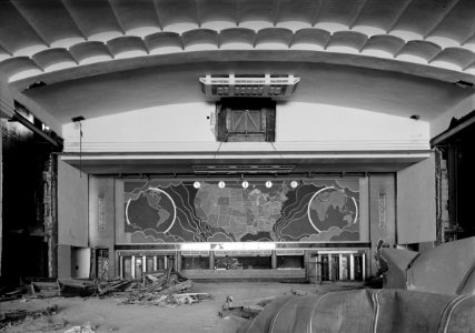 CUT HABS train concourse 03