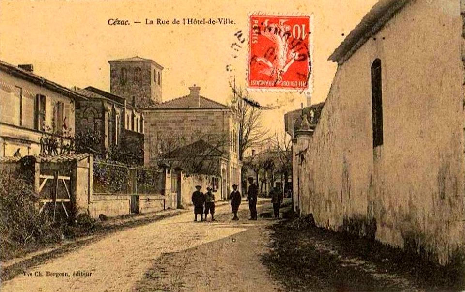 Cézac - rue de l'Hôtel-de-ville