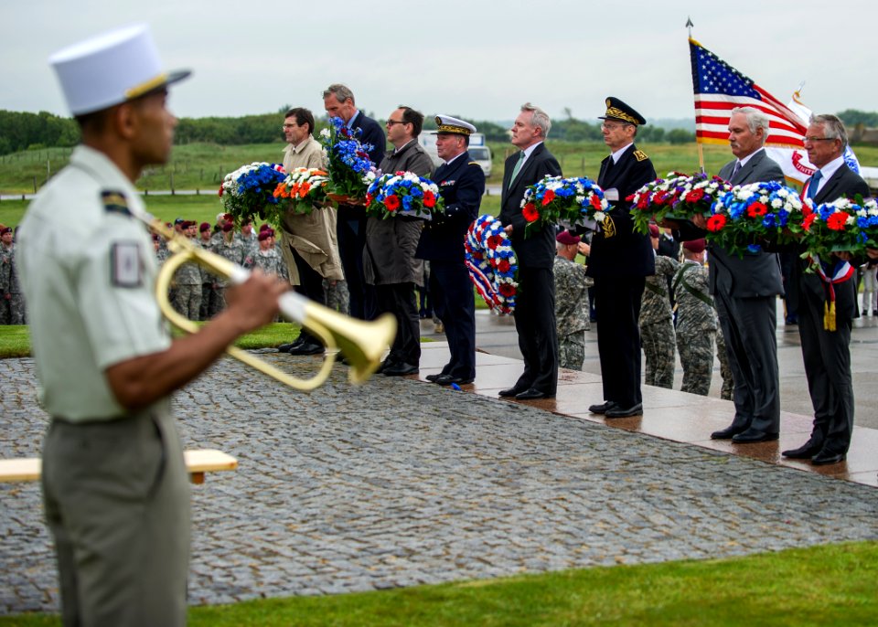 D-Day 2012 120605-N-AC887-002