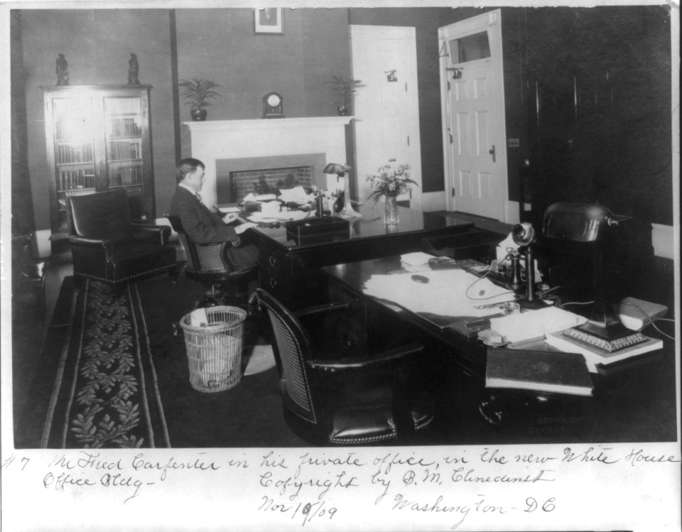 D.C. Wash. - White House Offices- Mr. Fred Carpenter seated at desk LCCN2007678173