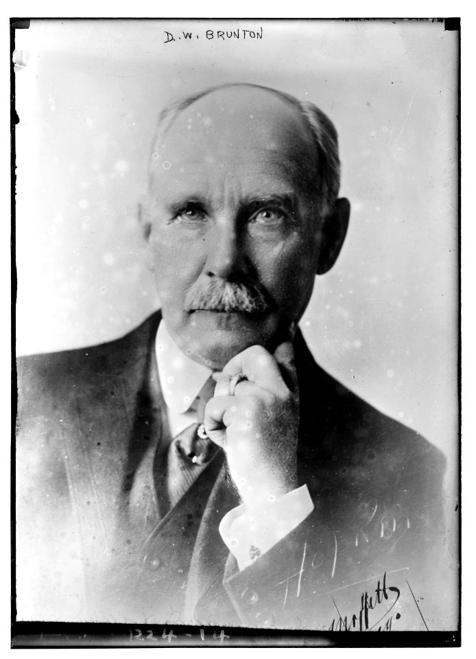 D.W. Brunton LCCN2014686299