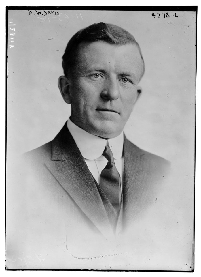D.W. Davis LCCN2014708134