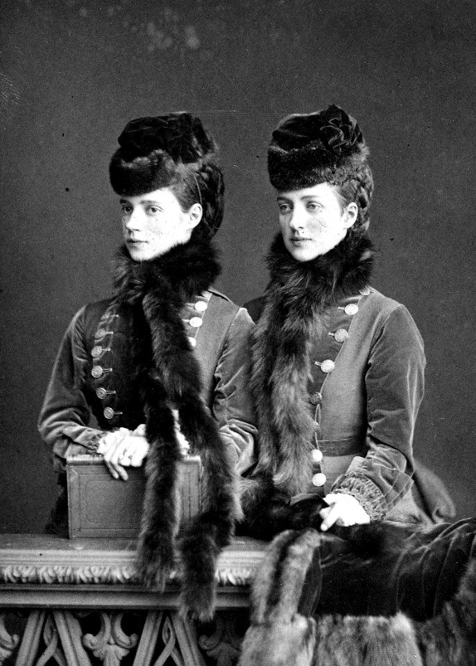 Dagmar and alexandra