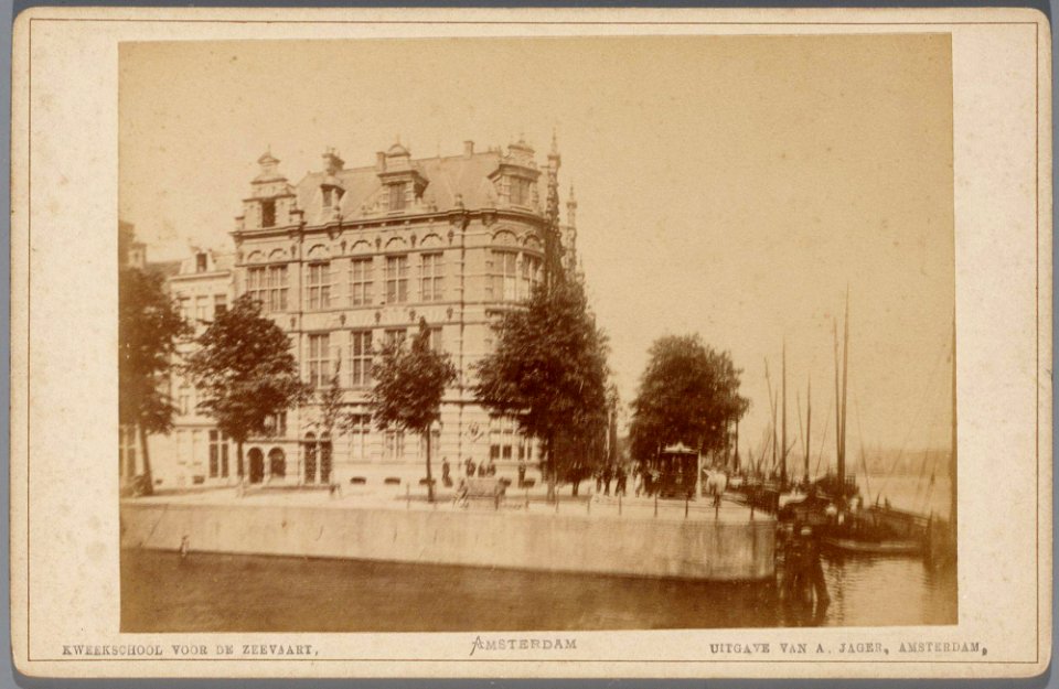 De IJgracht (Prins Hendrikkade) bij Schippersgracht