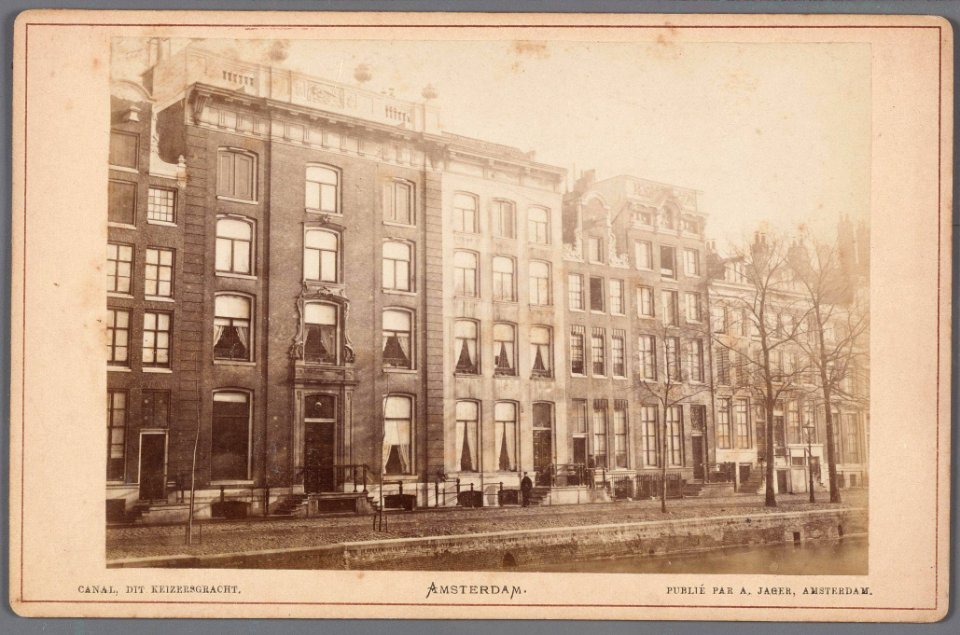 De Keizersgracht bij de Herenstraat-001