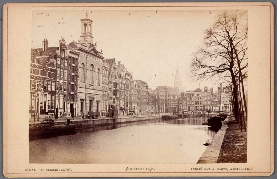 De Keizersgracht gezien in noordelijke richting naar de Brouwersgracht