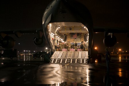 United states air force cargo plane aviation