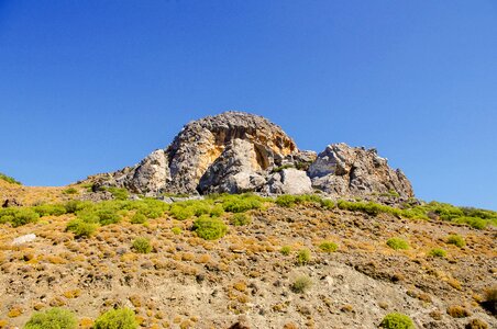 Travel stone hill