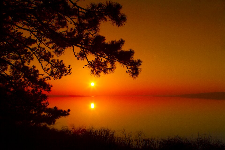 Silhouette day s lake balaton